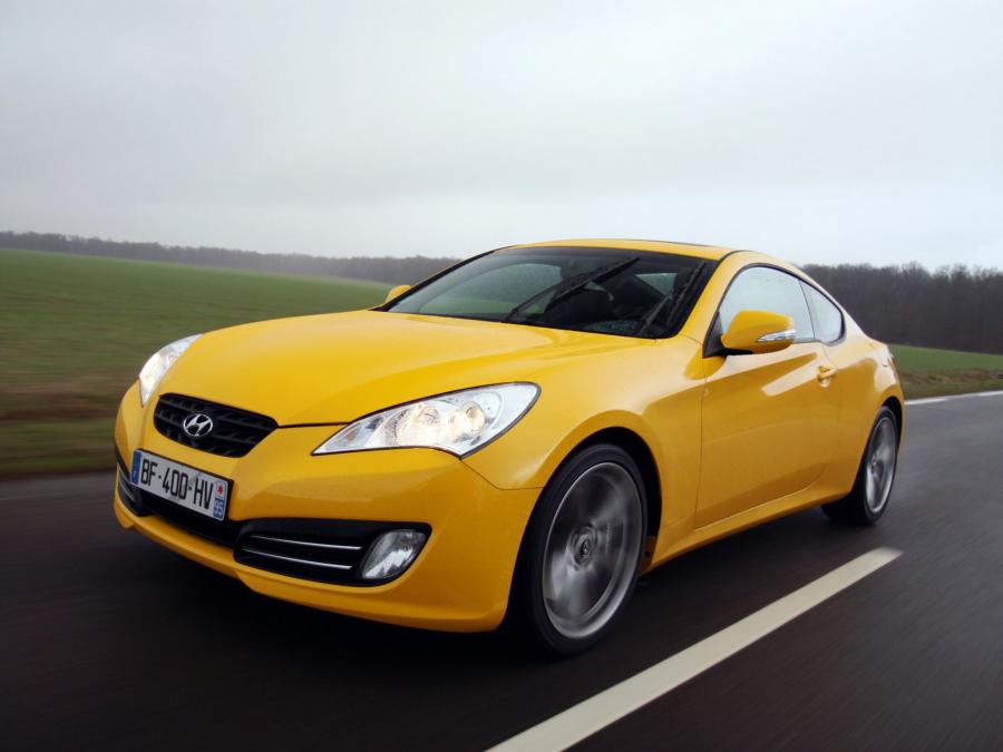  Hyundai Genesis Coupe 2009 года  (фото 8 из 12)
